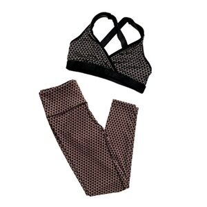 Noli Geometric Leggings w/ Matching Sports Bra